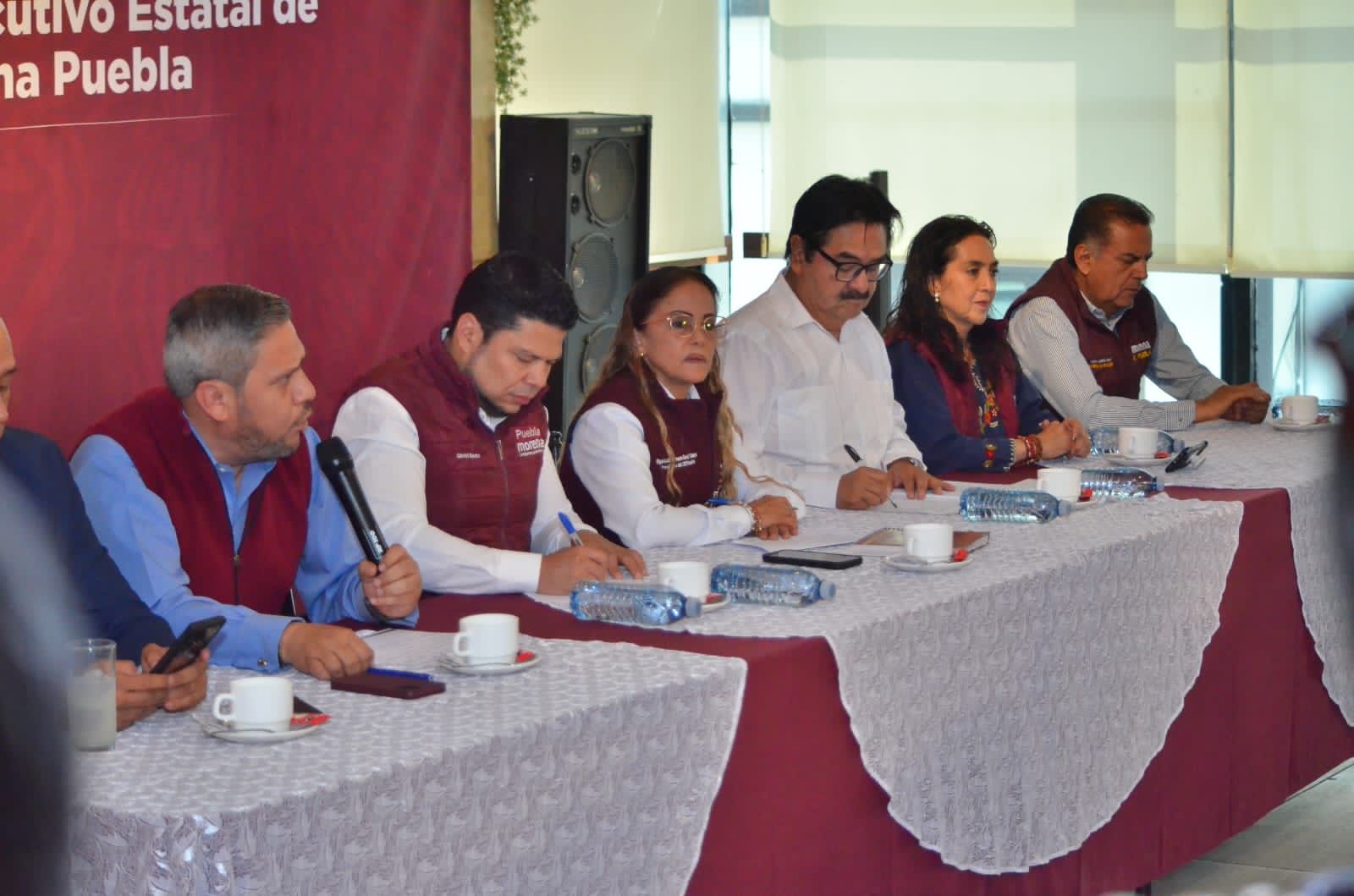 Morena exige investigación sobre vínculos de la oposición con el crimen organizado en Puebla