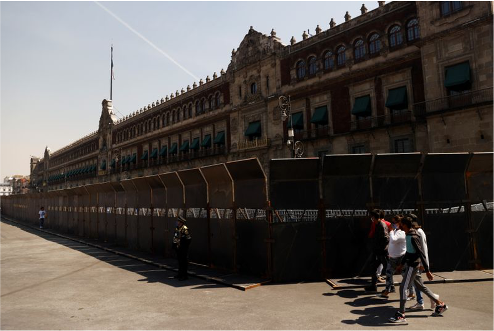 AMLO defiende blindaje de Palacio Nacional: Protección hasta el 2 de junio por manifestaciones y elecciones